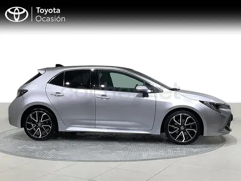 Usado Toyota Corolla Advance 184 CV (135 kW) 2023 Gris / plata Berlina