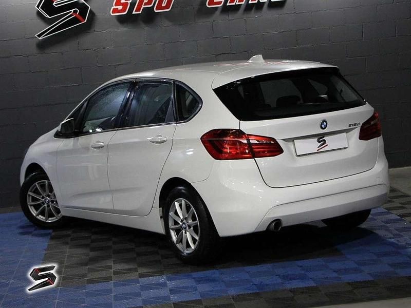 Usado BMW 218 Comfort Edition 150 CV (110 kW) 2015 Blanco Monovolumen