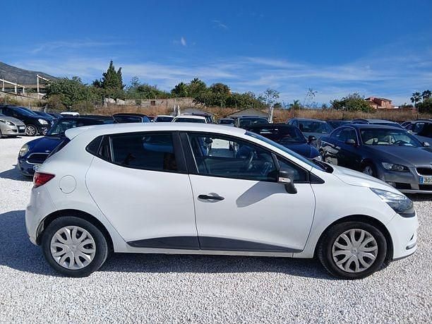 Usado Renault Clio IV Business 90 CV (66 kW) 2018 Blanco