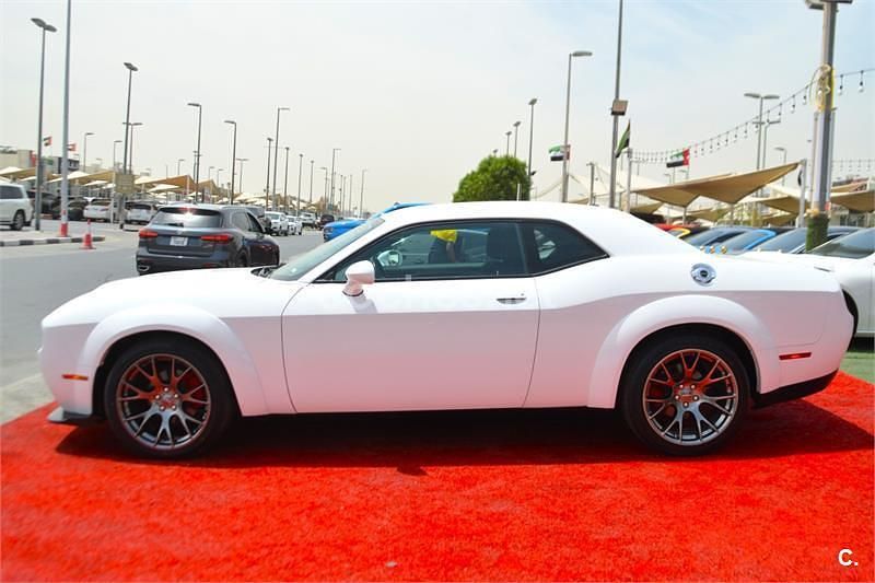 Usado Dodge Challenger SXT 303 CV (222 kW) 2023 Blanco Coupe