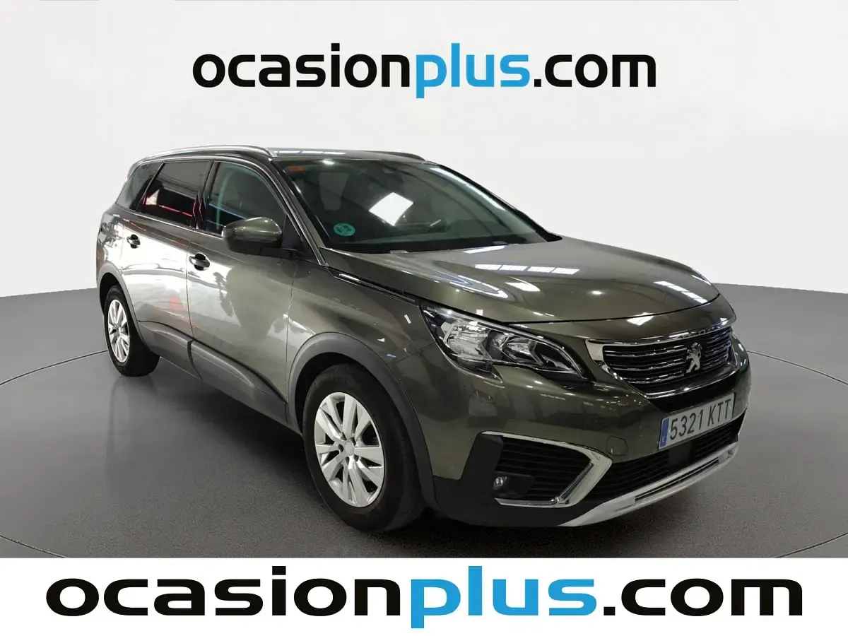 Usado Peugeot 5008 Active 131 CV (96 kW) 2019 Gris SUV