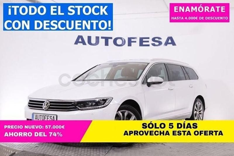 Usado VW Passat Sportline 190 CV (139 kW) 2015 Blanco Familiar
