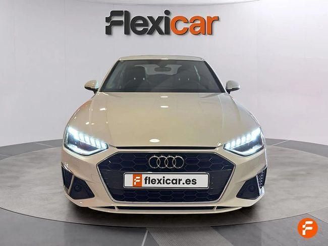 Usado Audi A4 Advanced Plus 163 CV (119 kW) 2023 Blanco Berlina
