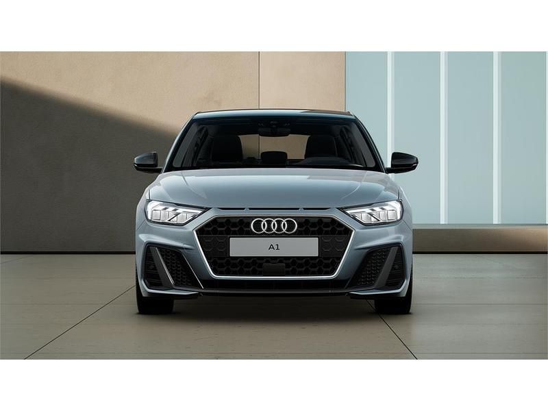 Nuevo Audi A1 Sportback Black Edition 116 CV (85 kW) 2025 Gris flecha Utilitario