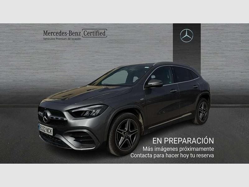 Usado Mercedes GLA250 218 CV (160 kW) 2025 Gris SUV