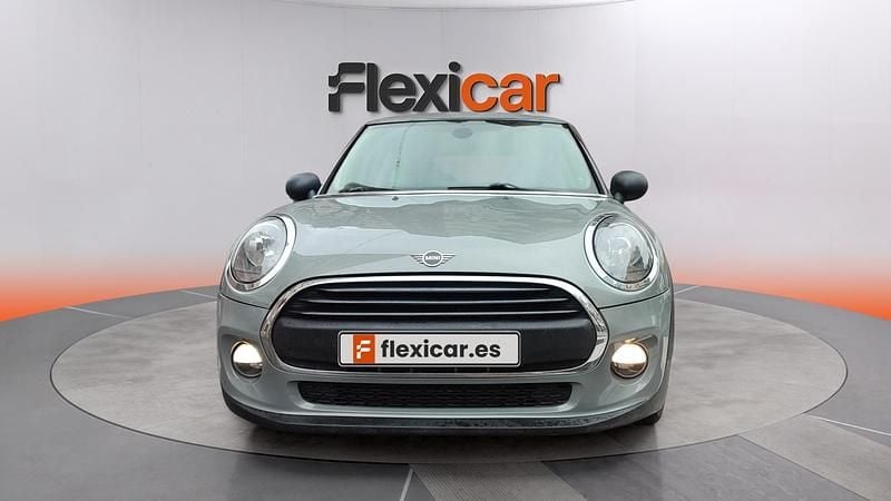 Usado Mini ONE 102 CV (75 kW) 2019 Gris Utilitario