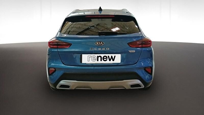 Usado Kia XCeed 136 CV (100 kW) 2021 Azul SUV