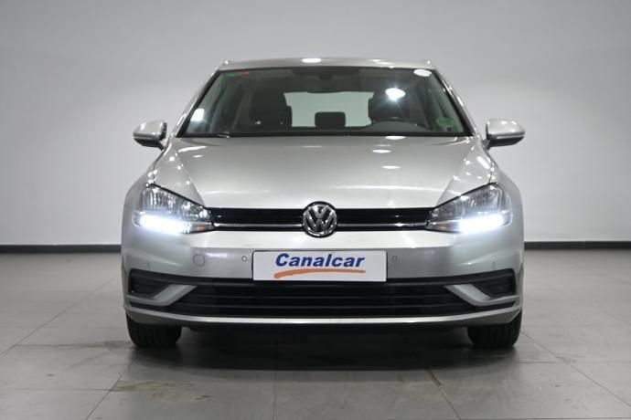 Usado VW Golf VII Edition 116 CV (85 kW) 2018 Plateado Utilitario