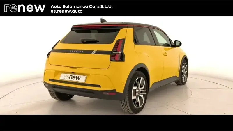 Usado Renault 5 E-Tech Techno 110 kW (150 CV) 2025 Amarillo Berlina