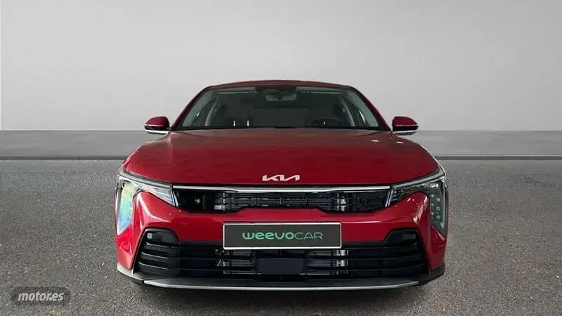 Usado Kia K4 115 CV (84 kW) 2026 Rojo