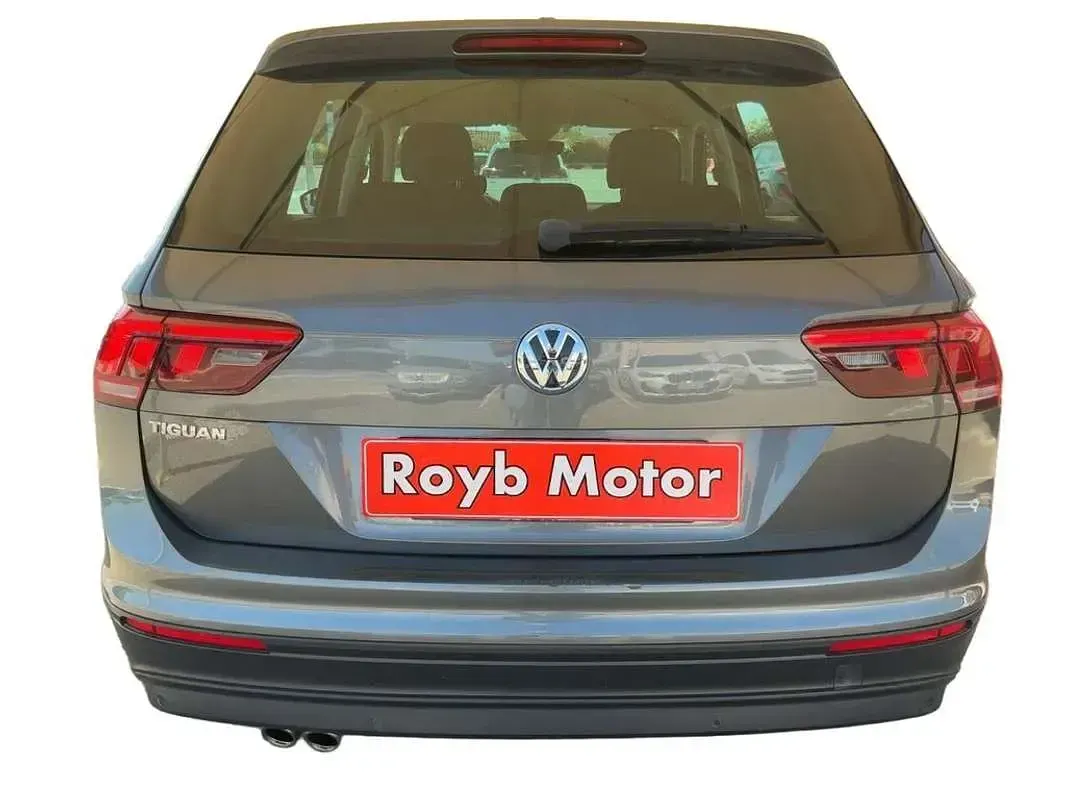 Usado VW Tiguan Business 150 CV (110 kW) 2018 Burdeos SUV