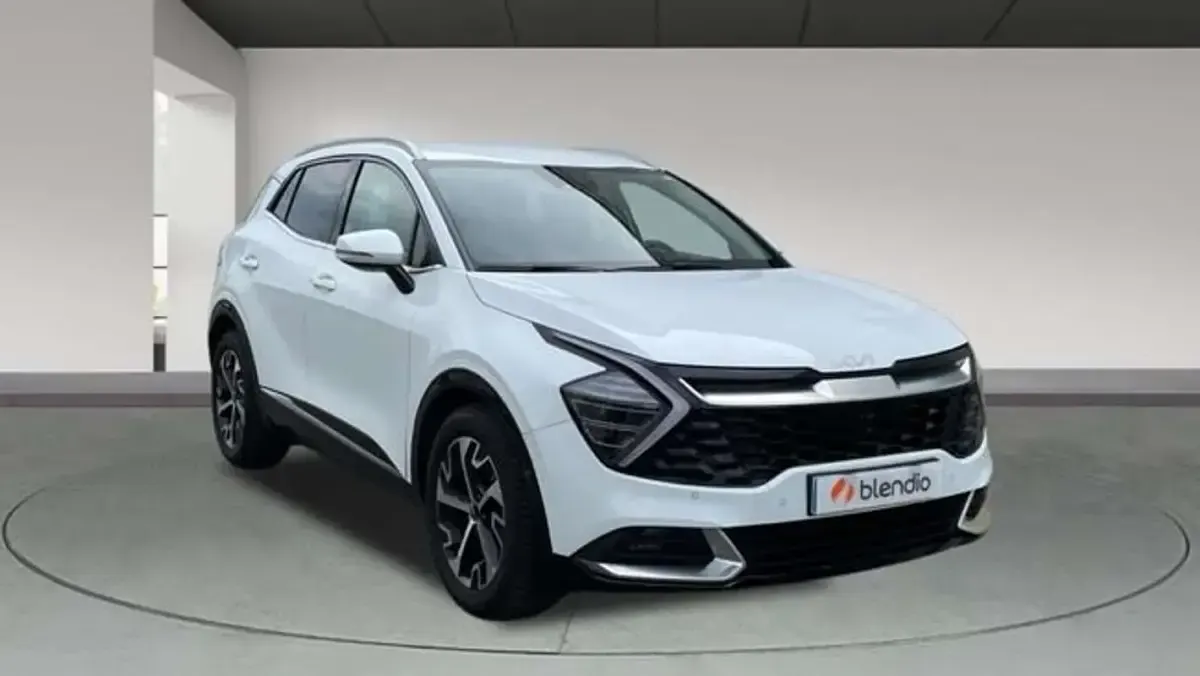 Usado Kia Sportage 136 CV (100 kW) 2022 Blanco SUV