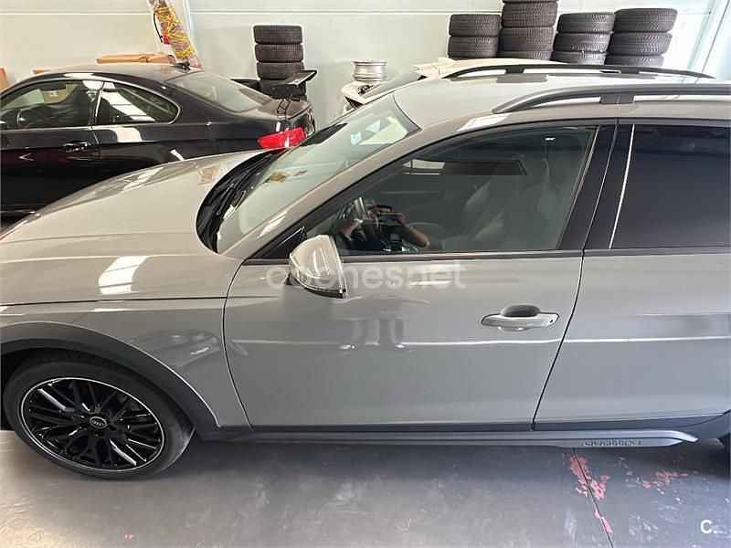 Usado Audi A4 Allroad Business 265 CV (194 kW) 2021 Gris / plata Familiar