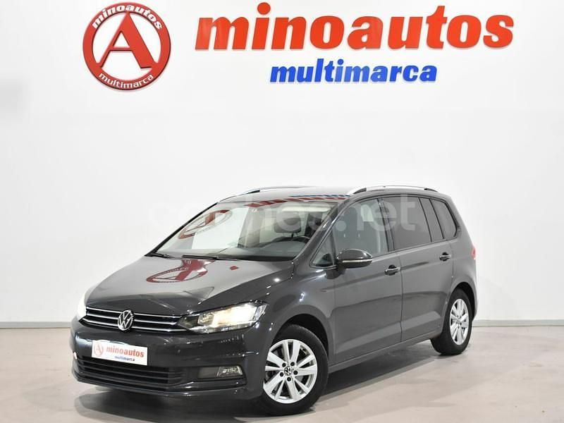Gris Usado 2022 VW Touran Business Monovolumen | 19.690 € (Super precio) - Imagen 1/4