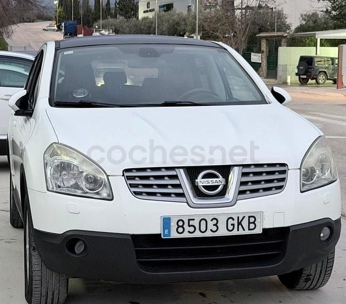 Usado Nissan Qashqai Tekna 140 CV (102 kW) 2008 Blanco SUV