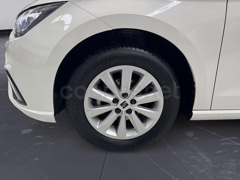 Käytetty Seat Ibiza Reference 90 HP (66 kW) 2021 Valkoinen Viistoperä