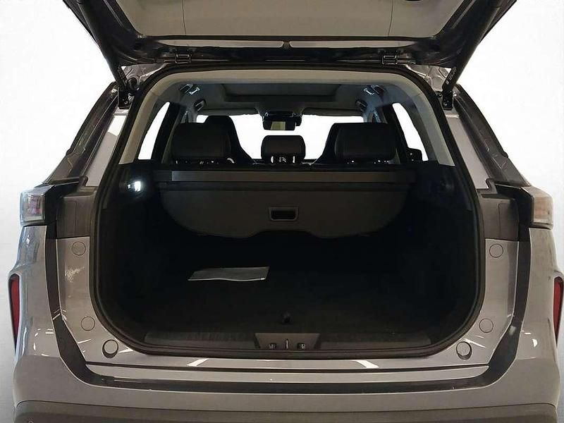 Usado Ebro s700 Luxury 147 CV (108 kW) 2025 Gris SUV