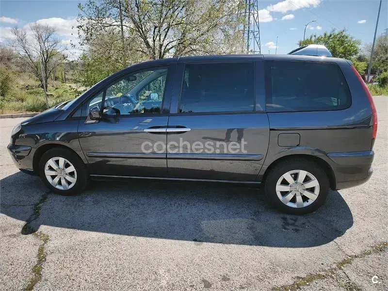 Usado Citroën C8 120 CV (88 kW) 2006 Negro Monovolumen