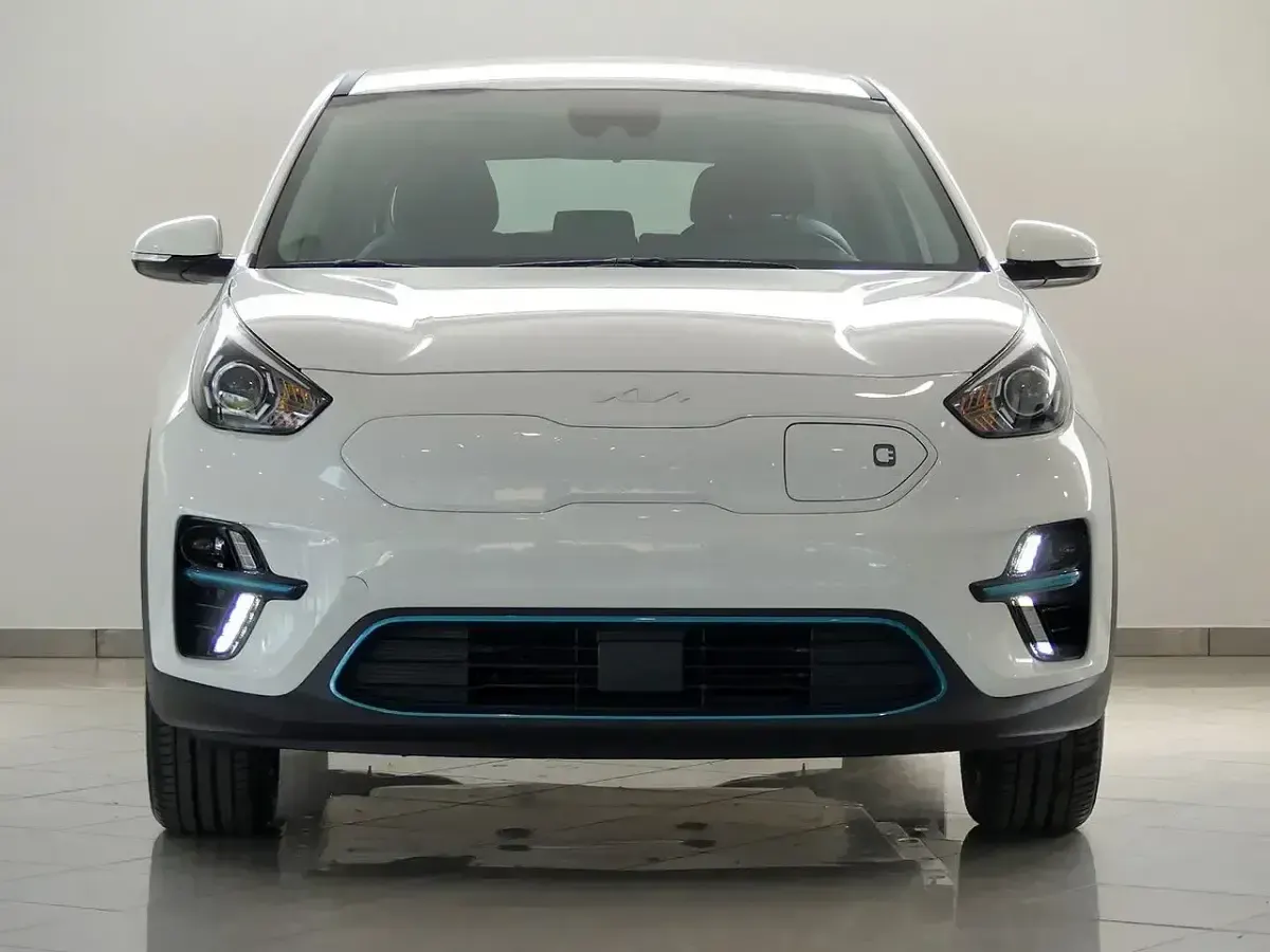 Usado Kia e-Niro 100 kW (136 CV) 2022 Blanco SUV