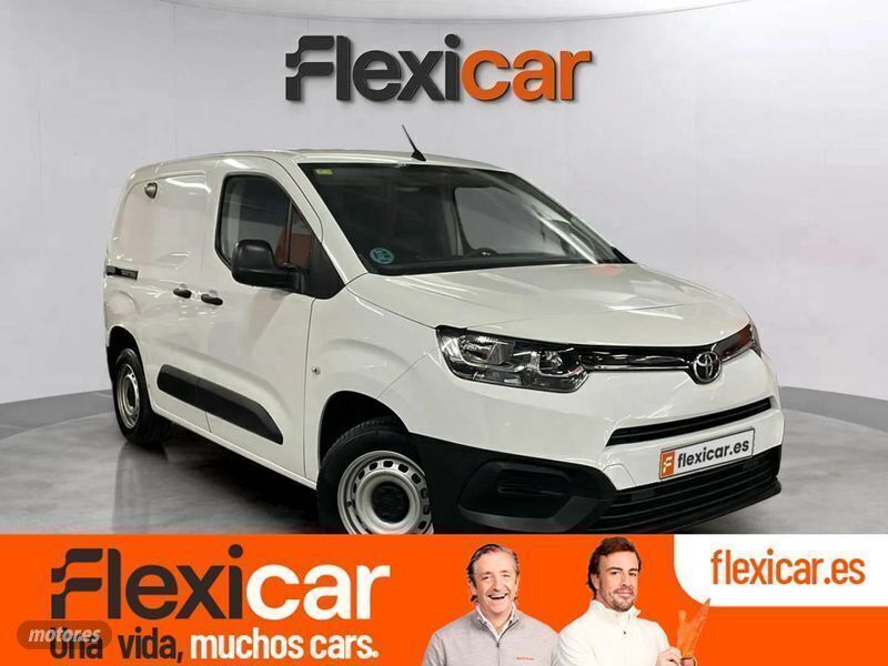 Usado Toyota Proace Verso 102 CV (75 kW) 2022 Blanco Familiar