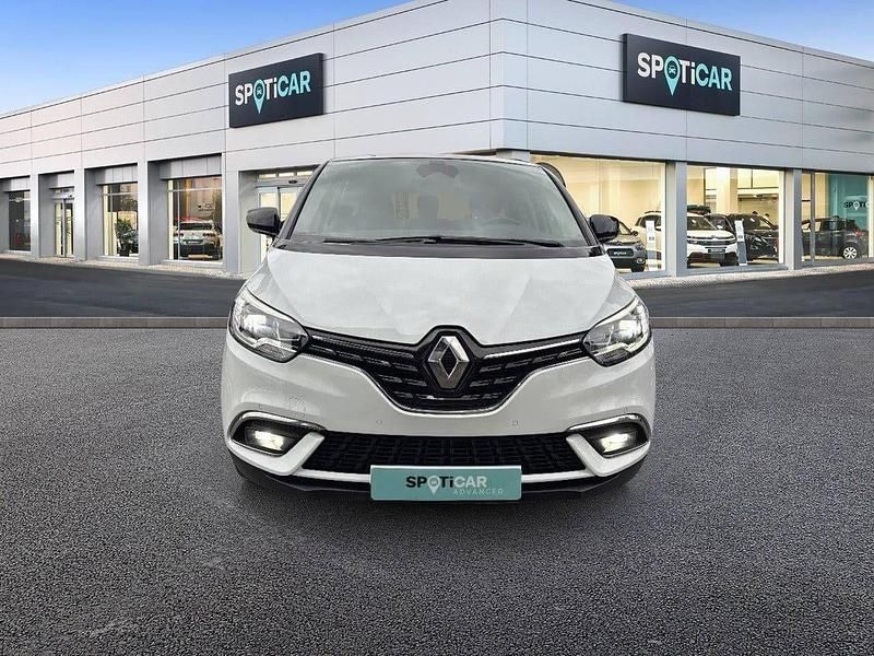 Usado Renault Grand Scénic IV Zen 140 CV (102 kW) 2022 Blanco Monovolumen