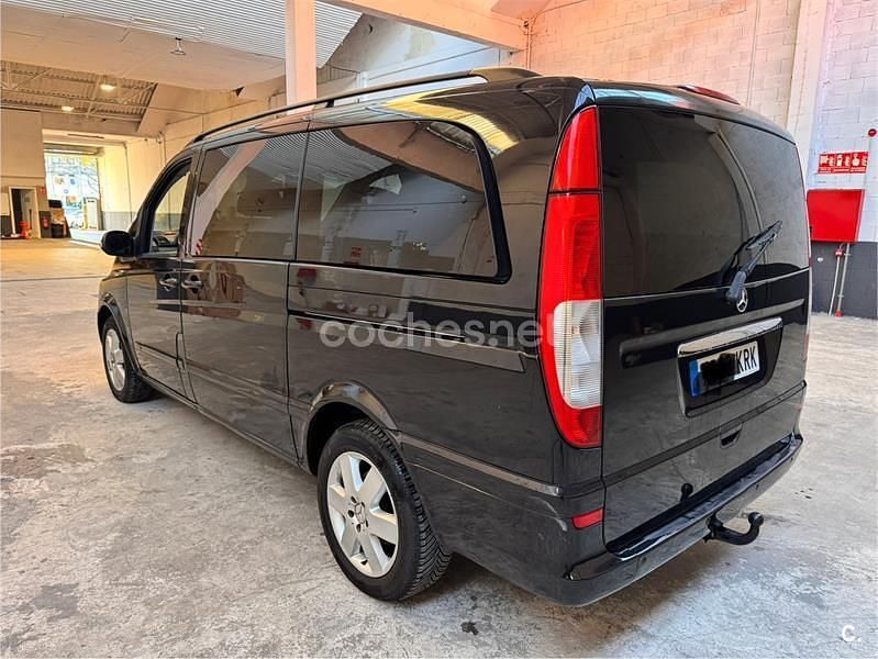 Usado Mercedes Viano 150 CV (110 kW) 2009 Negro Monovolumen
