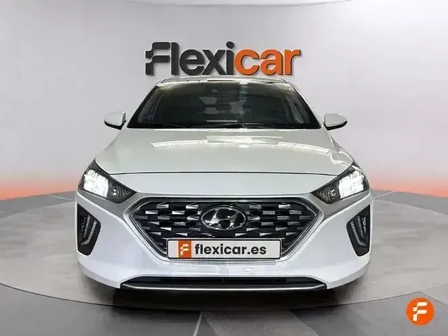 Usado Hyundai Ioniq 141 CV (103 kW) 2020 Blanco Utilitario