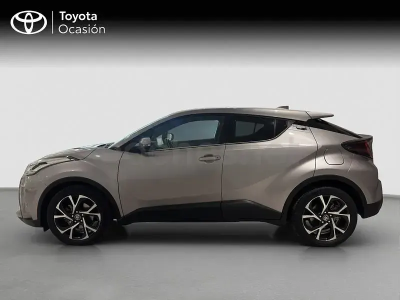 Usado Toyota C-HR Advance 184 CV (135 kW) 2022 Gris / plata SUV