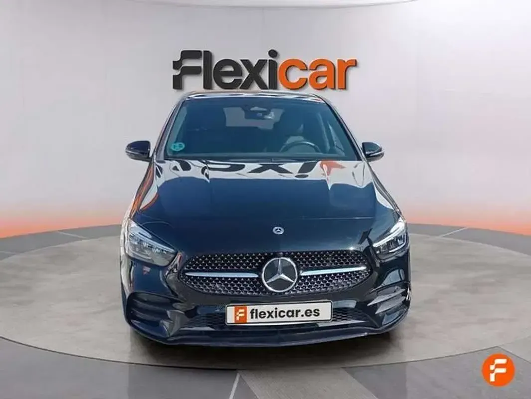Usado Mercedes B200 150 CV (110 kW) 2026 Negro Utilitario
