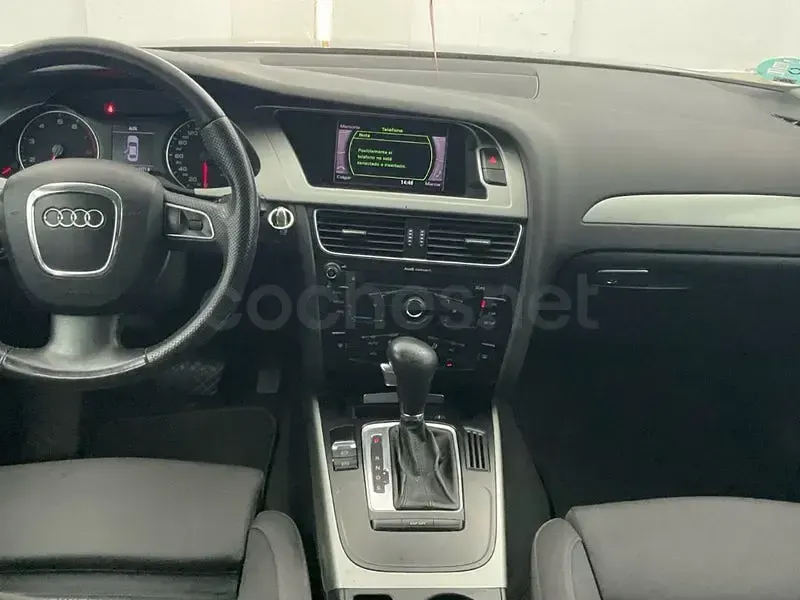 Usado Audi A4 180 CV (132 kW) 2010 Negro Berlina