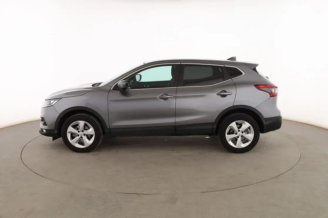 Usado Nissan Qashqai Acenta 115 CV (84 kW) 2017 Gris SUV