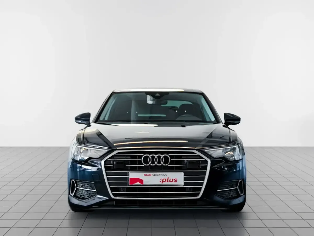 Usado Audi A6 Sport 204 CV (150 kW) 2020 Azul Berlina