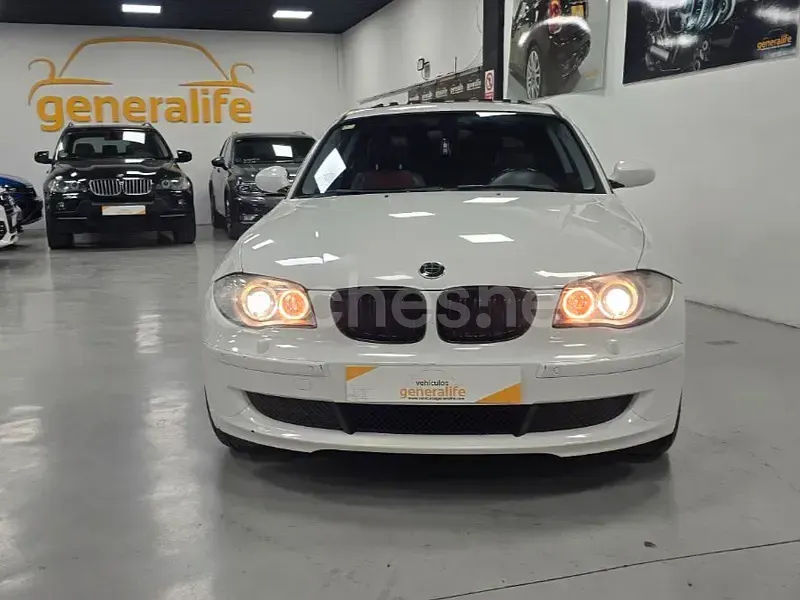 Usado BMW 118 143 CV (105 kW) 2007 Blanco Utilitario