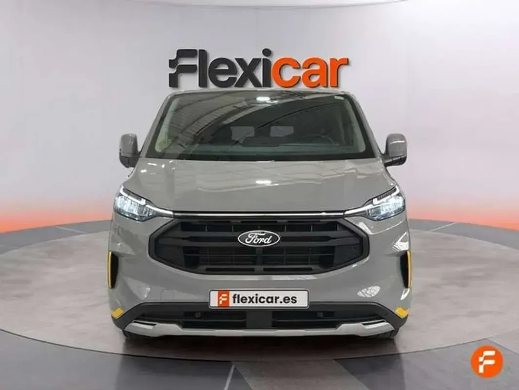 Usado Ford Transit Custom 136 CV (100 kW) 2025 Gris Van