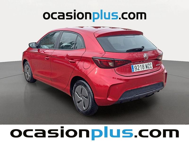 Usado MG MG3 116 CV (85 kW) 2025 Rojo Utilitario