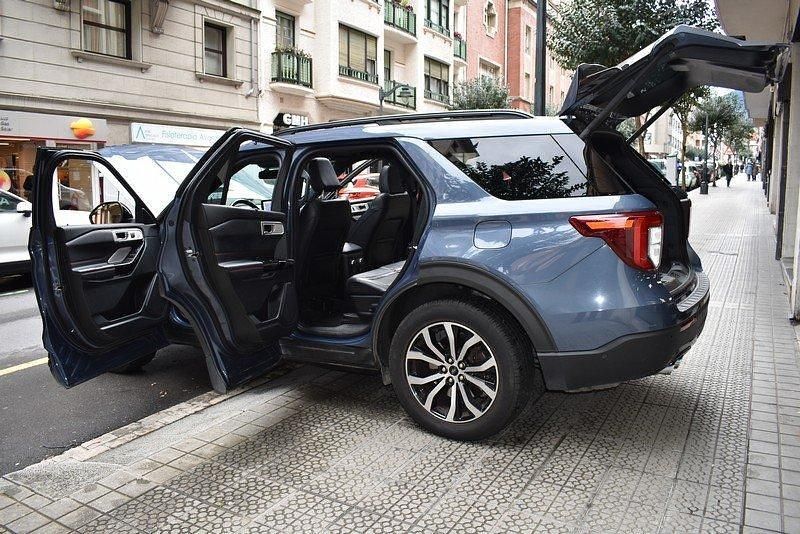 Usado Ford Explorer ST-Line 457 CV (336 kW) 2022 Infiniti blue SUV