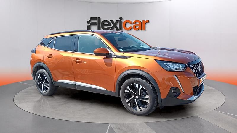 Usado Peugeot 2008 Allure 101 CV (74 kW) 2021 Naranja SUV
