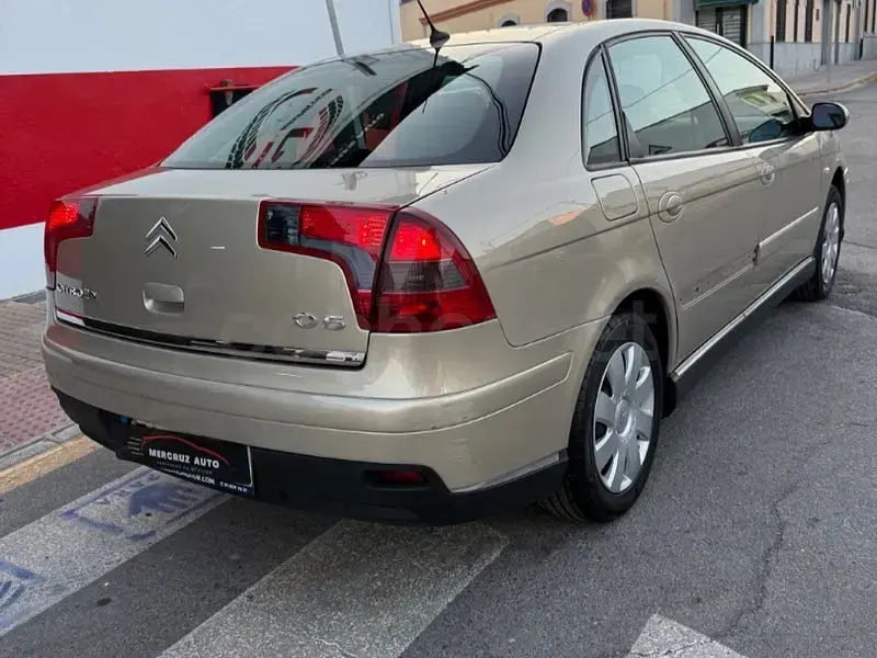 Usado Citroën C5 110 CV (80 kW) 2007 Beige Berlina