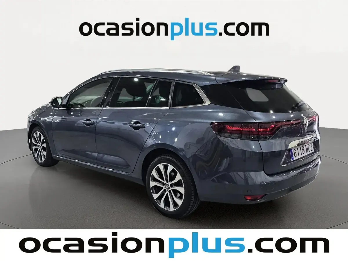 Usado Renault Mégane IV Techno 140 CV (102 kW) 2022 Gris Familiar