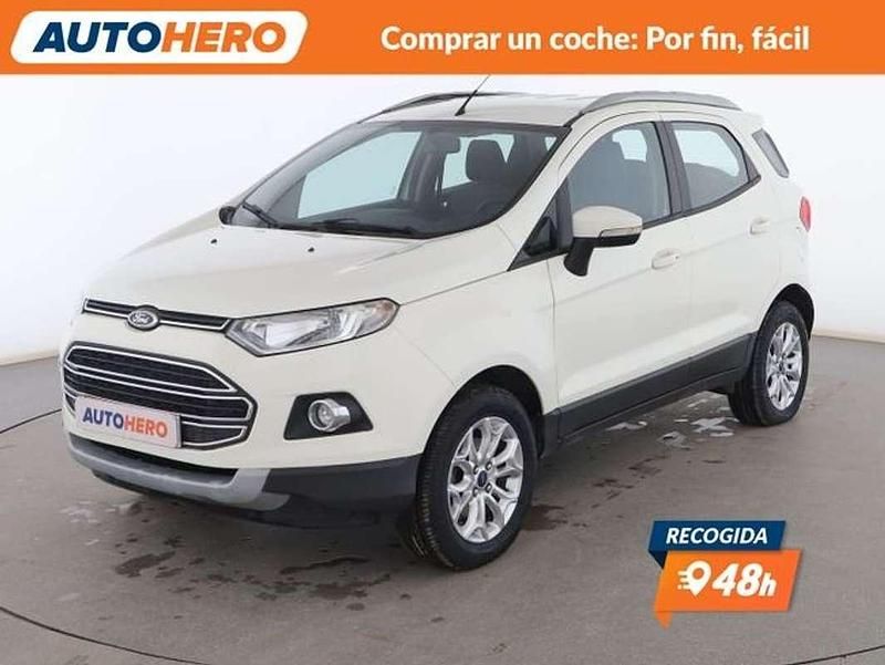 Usado Ford Ecosport Titanium 112 CV (82 kW) 2015 Blanco SUV