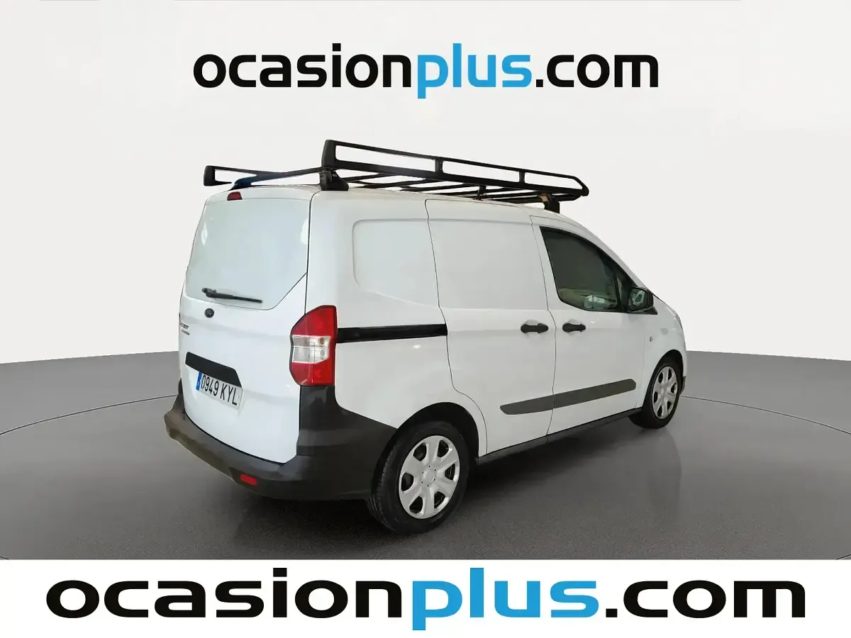 Usado Ford Transit Ambiente 75 CV (55 kW) 2019 Blanco Utilitario