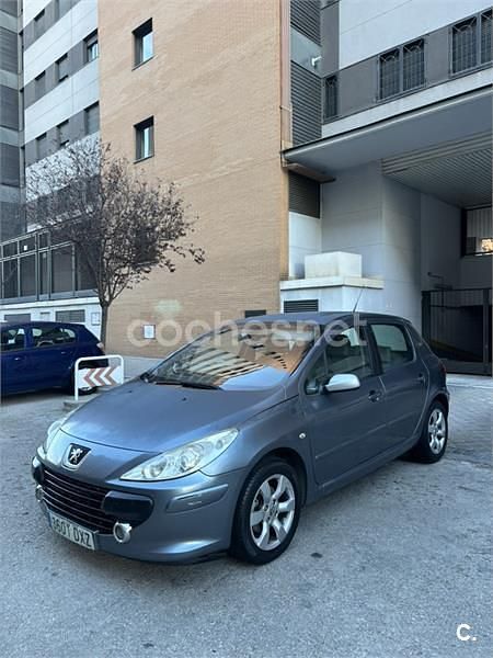 Gris / plata Usado 2006 Peugeot 307 Berlina | 1490 € (Buen precio) - Imagen 1/4