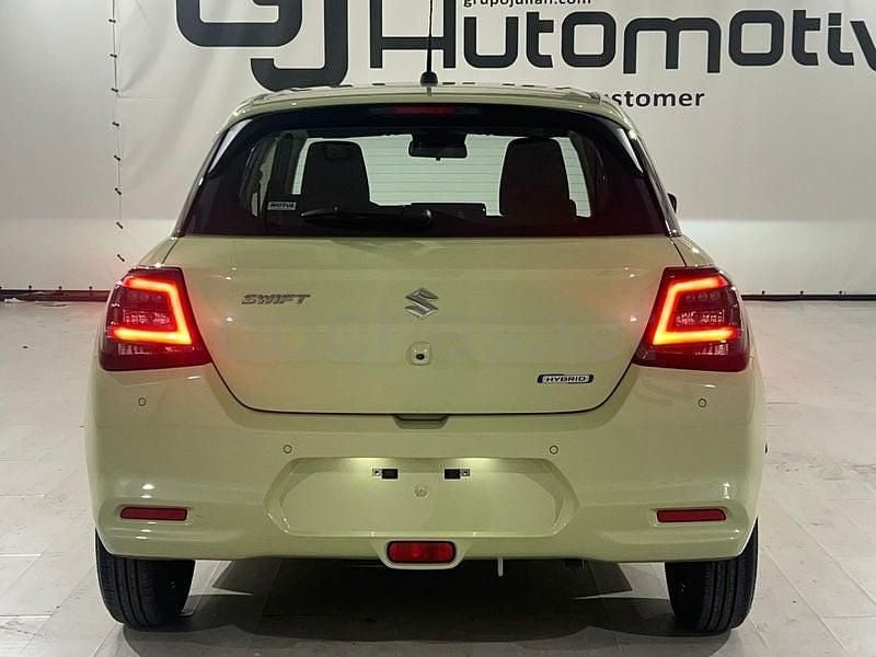 Nuevo Suzuki Swift 83 CV (61 kW) 2025 Amarillo Utilitario