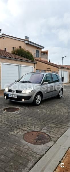 Gris / plata Usado 2005 Renault Scénic II Dynamique Monovolumen | 1450 € (Buen precio) - Imagen 1/4