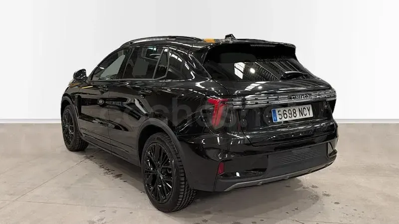 Usado Lynk & Co 01 276 CV (202 kW) 2025 Negro SUV