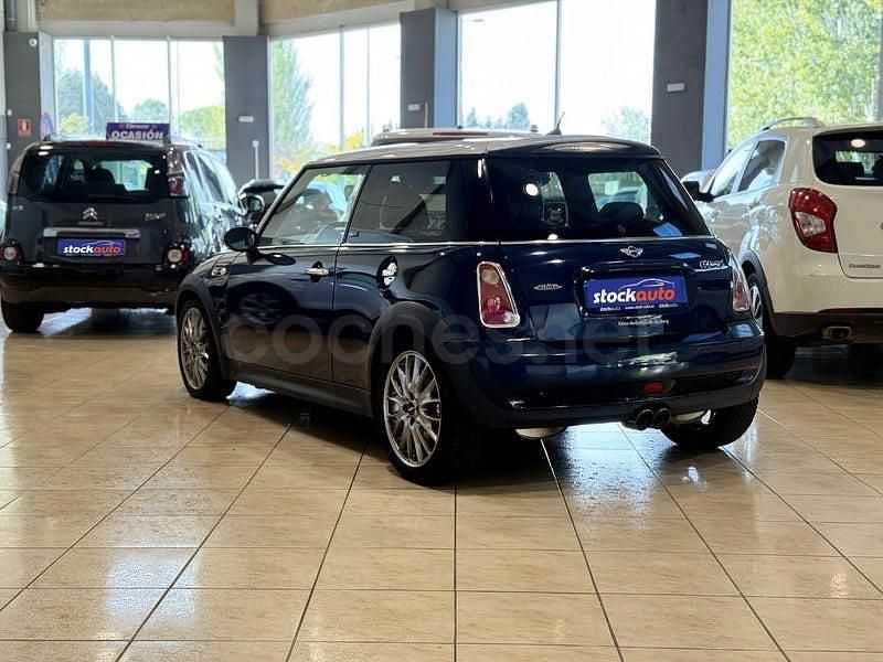 Usado Mini John Cooper Works 210 CV (154 kW) 2006 Azul Utilitario