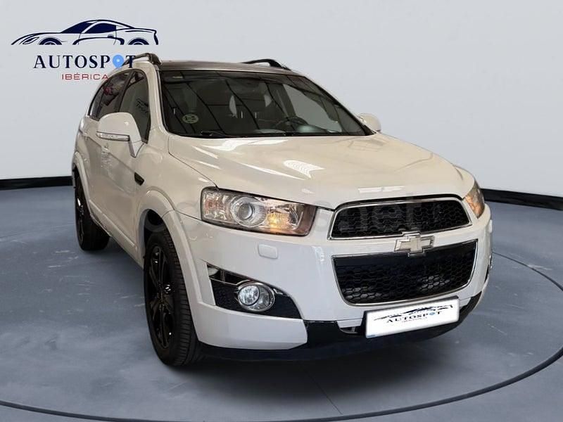 Usado Chevrolet Captiva LTZ 184 CV (135 kW) 2012 Blanco SUV