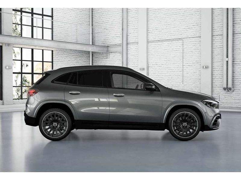 Usado Mercedes GLA200 151 CV (111 kW) 2025 Gris SUV