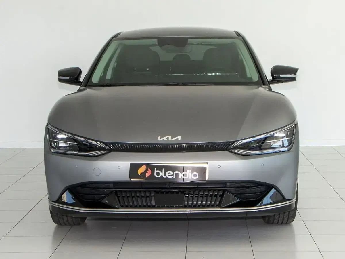 Usado Kia EV6 Plus 168 kW (229 CV) 2024 Gris SUV