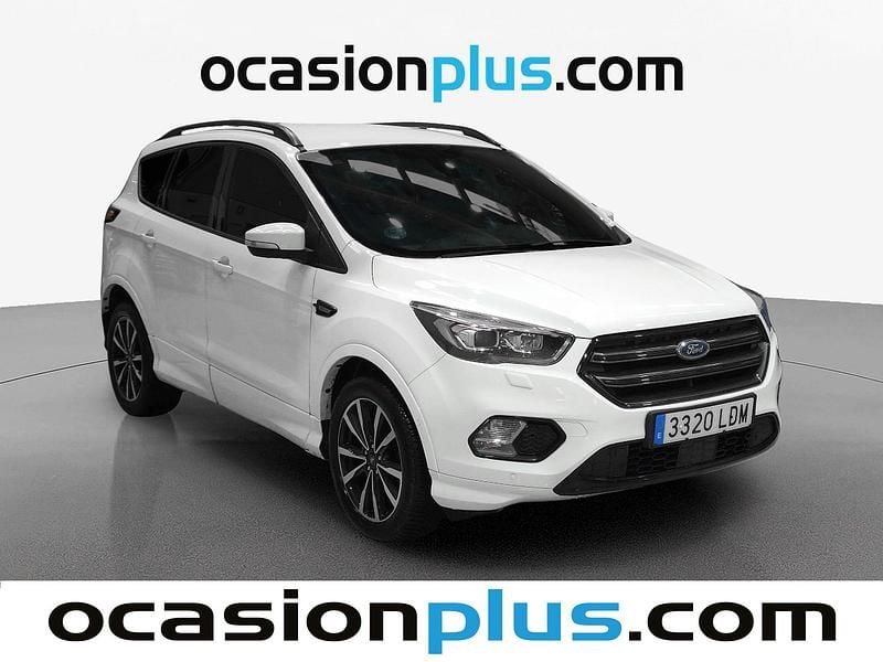 Usado Ford Kuga ST-Line 150 CV (110 kW) 2019 Blanco SUV